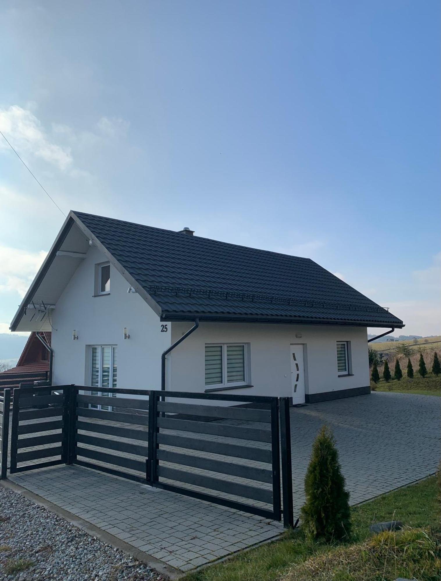 Aura Home Grywald 外观 照片