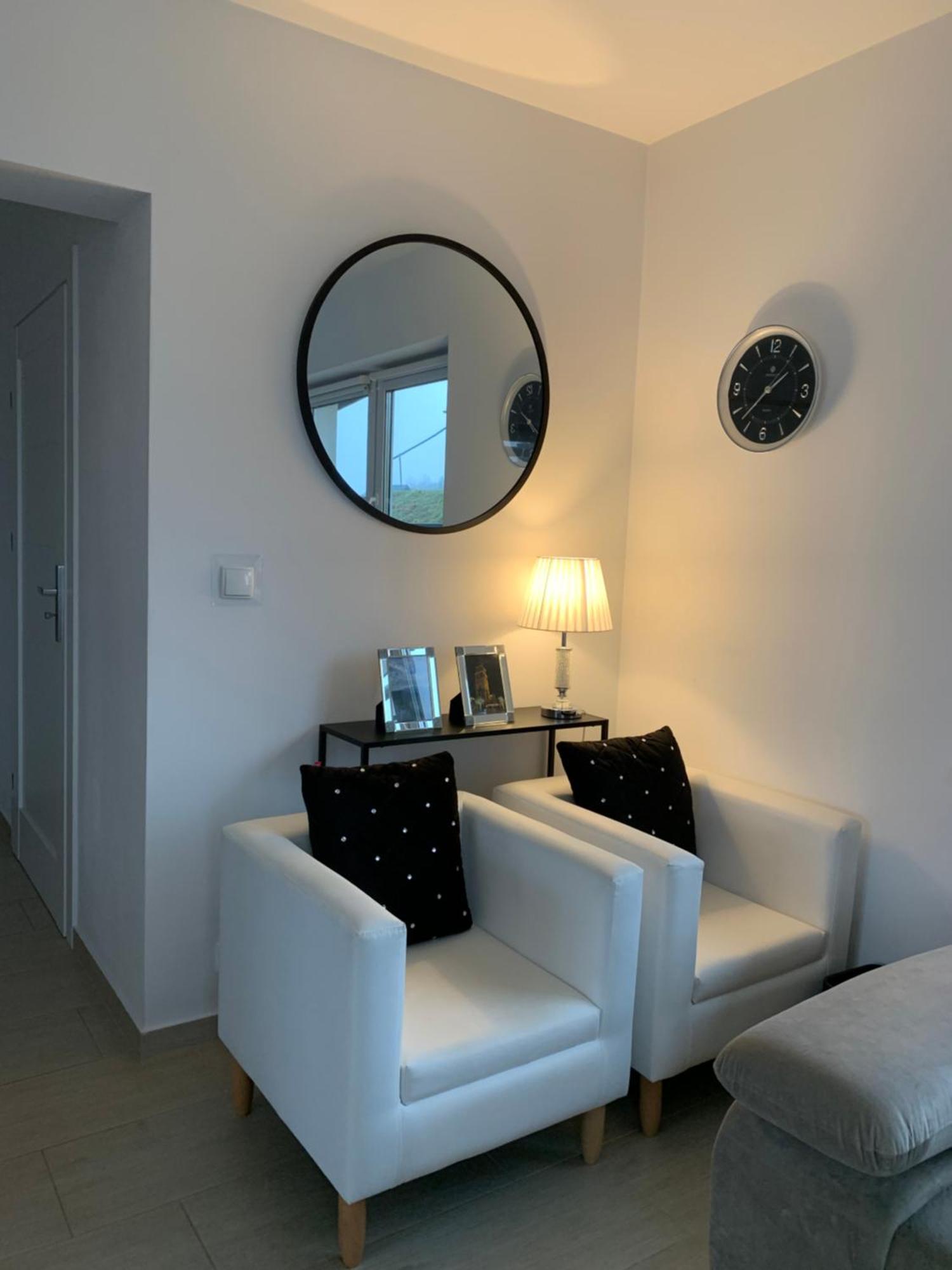 Aura Home Grywald 外观 照片