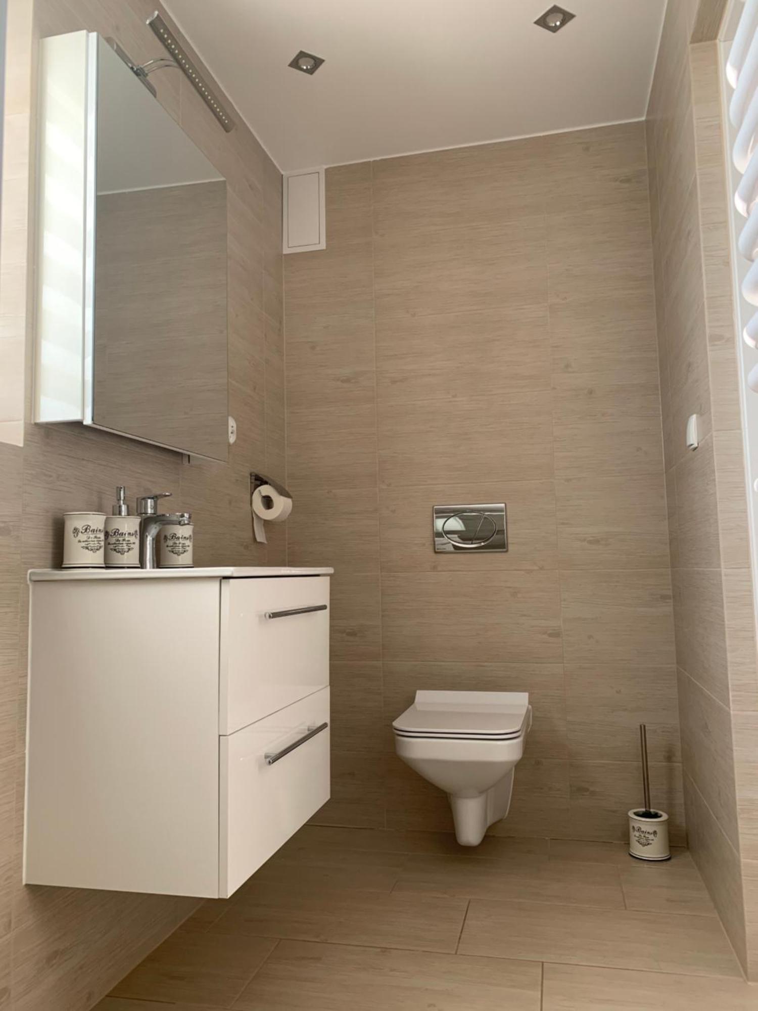 Aura Home Grywald 外观 照片